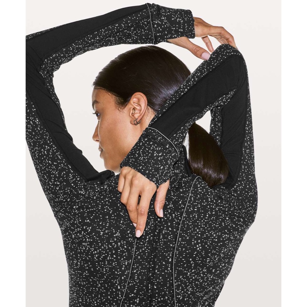 Lululemon Run Briskly Thermal 1/2 Zip - warm!